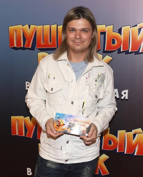 Илья Гуров