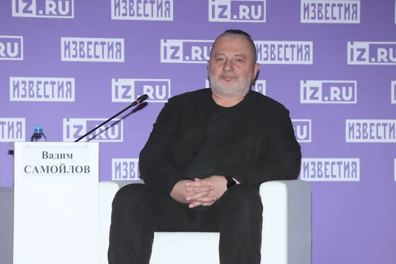 В МИЦ "Известия" основатель и лидер группы "Агата Кристи" Вадим Самойлов рассказал о предстоящем юбилее