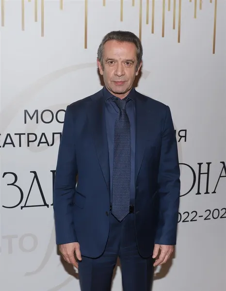 Владимир Машков