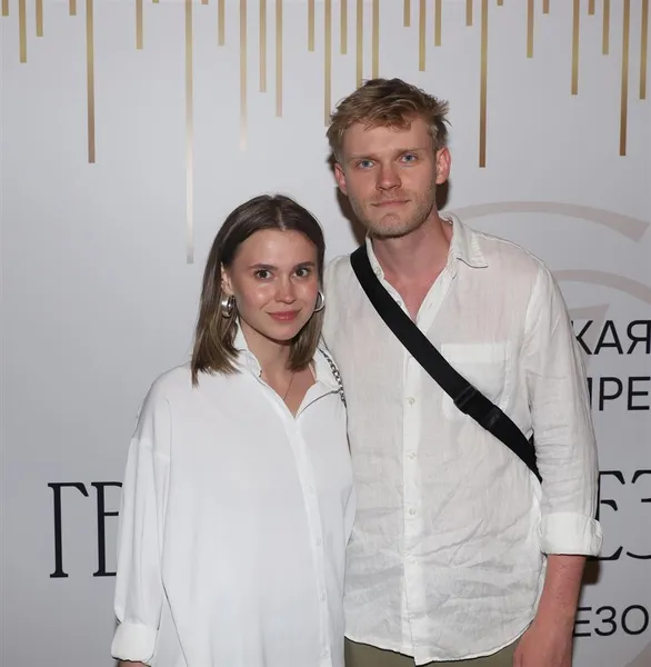 Виктория Кизко, Василий Неверов