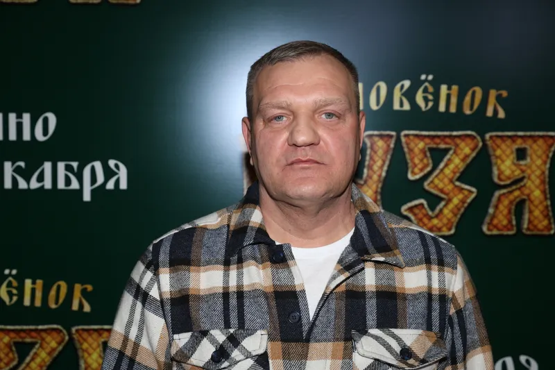 Михаил Мухин