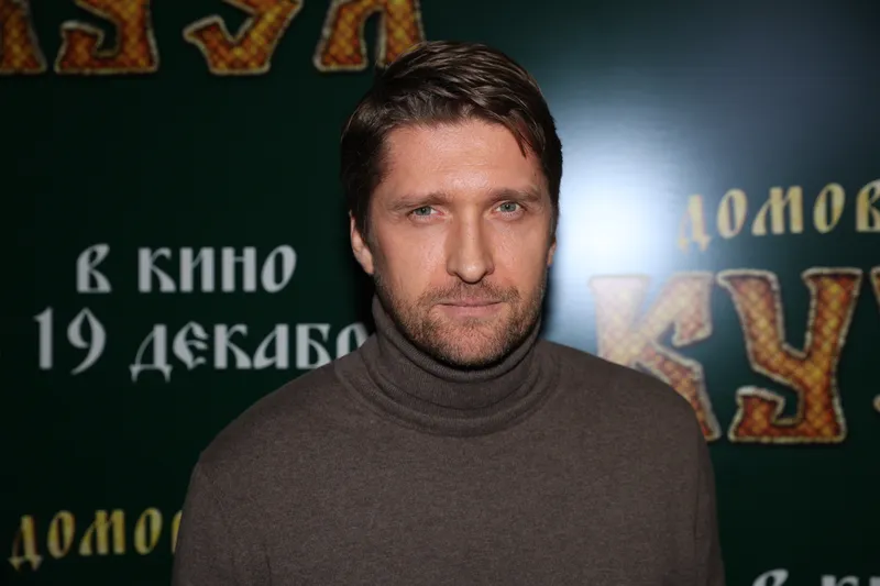 Дмитрий Пчела