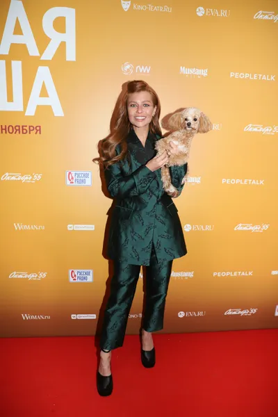 Лина Дембикова