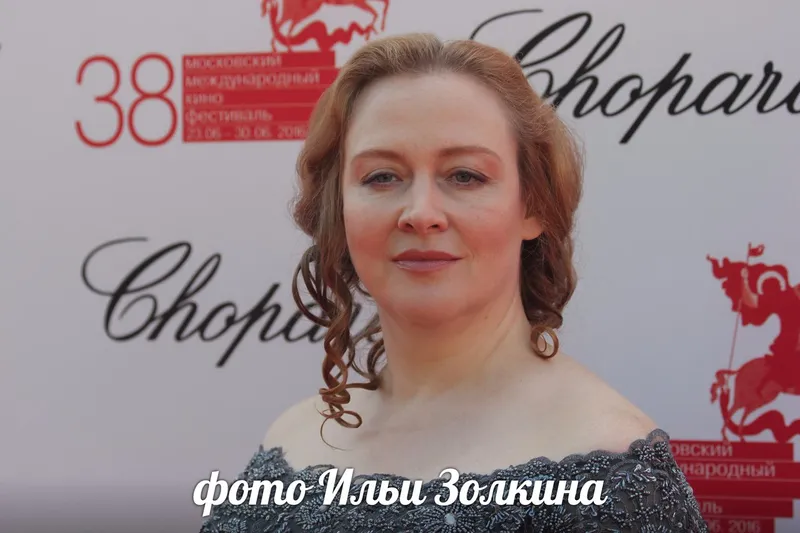 актриса Екатерина Шпица