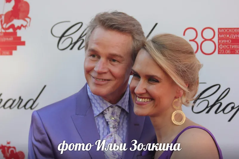 актер Александр Кузнецов