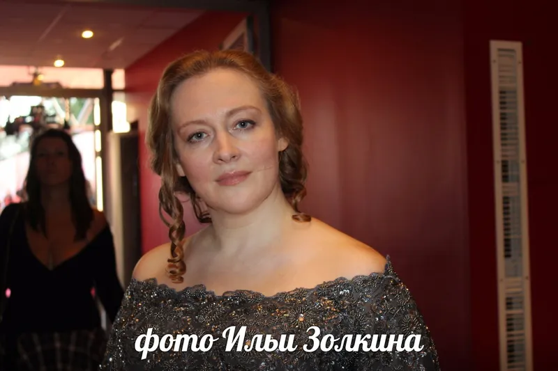 телеведущая Екатерина Одинцова