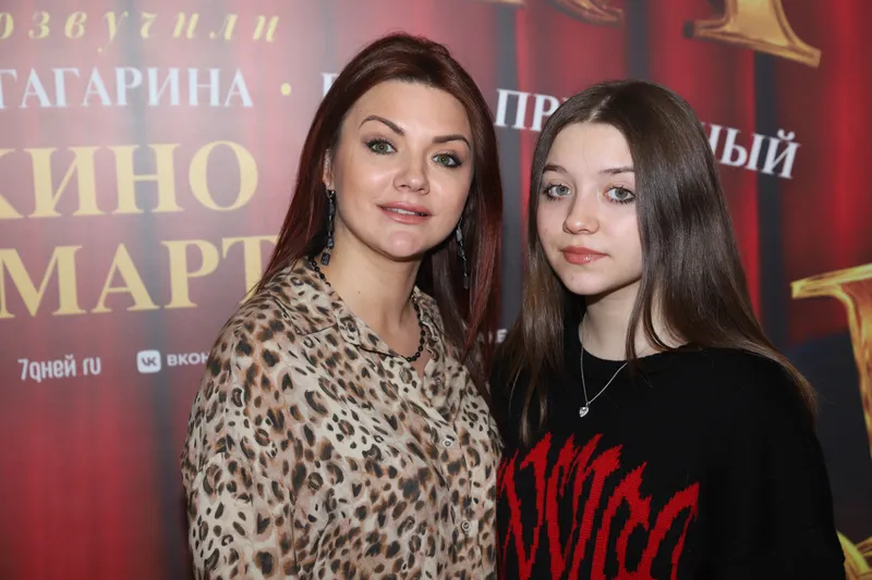 Леся Ярославская с дочерью Елизаветой