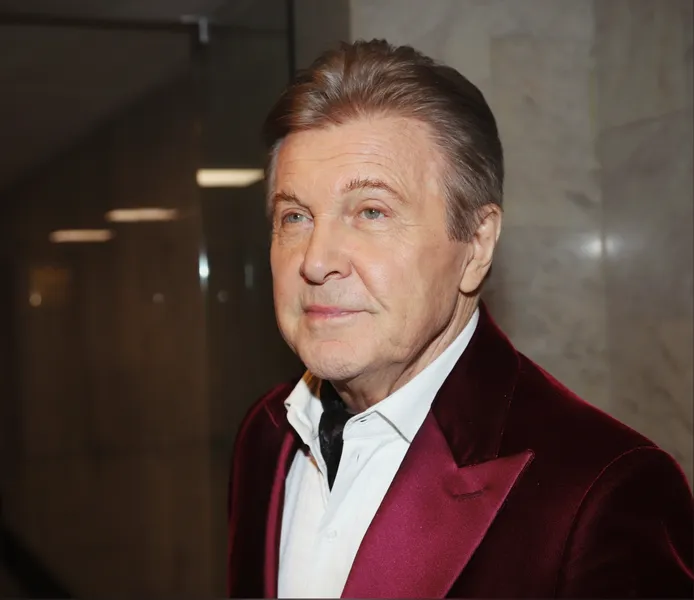 Лев Лещенко