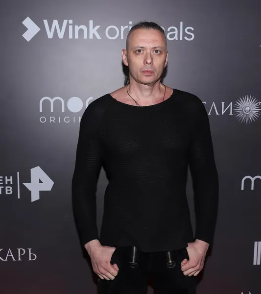 Михаил Елизаров